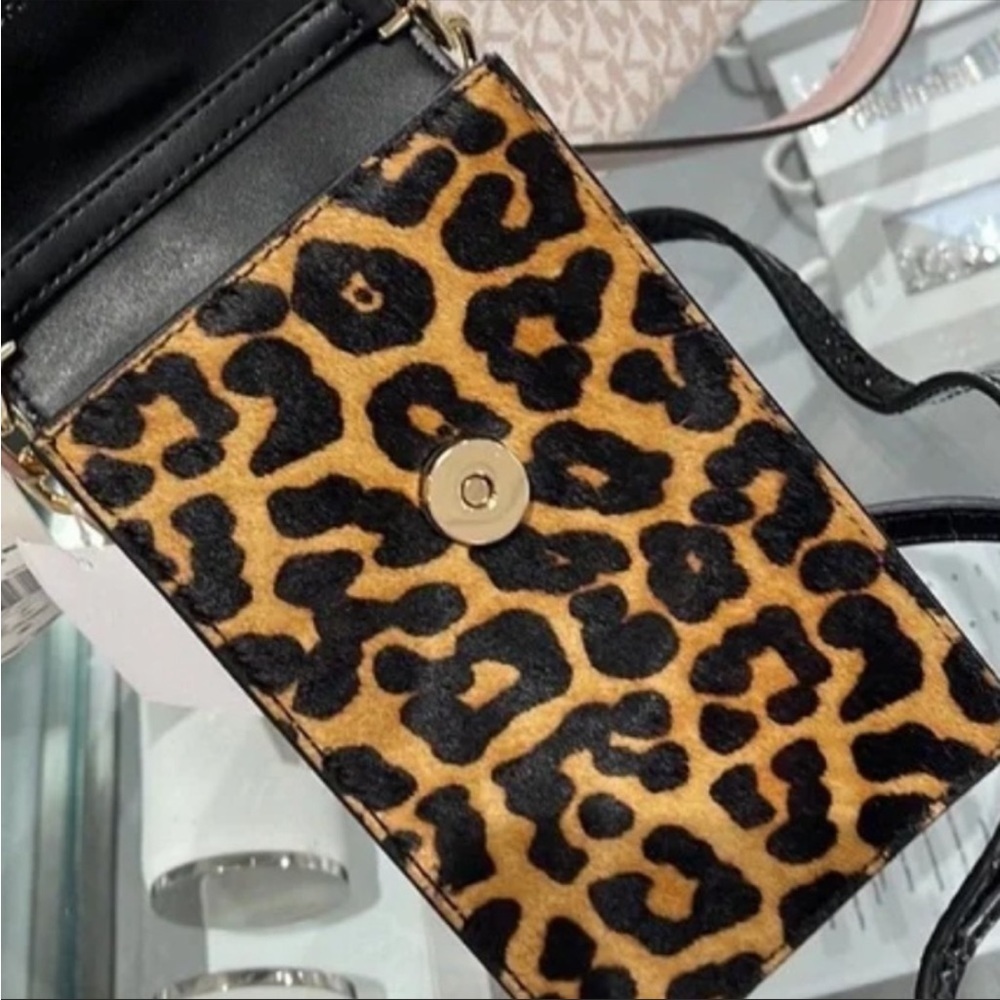 MICHAEL KORS
Carmen SM Printed Calf Hair and
Crocodile Embossed Faux Leather Bag - Picture 6 of 11